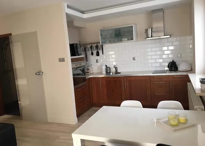 Neptun * Ястшембя-Гура